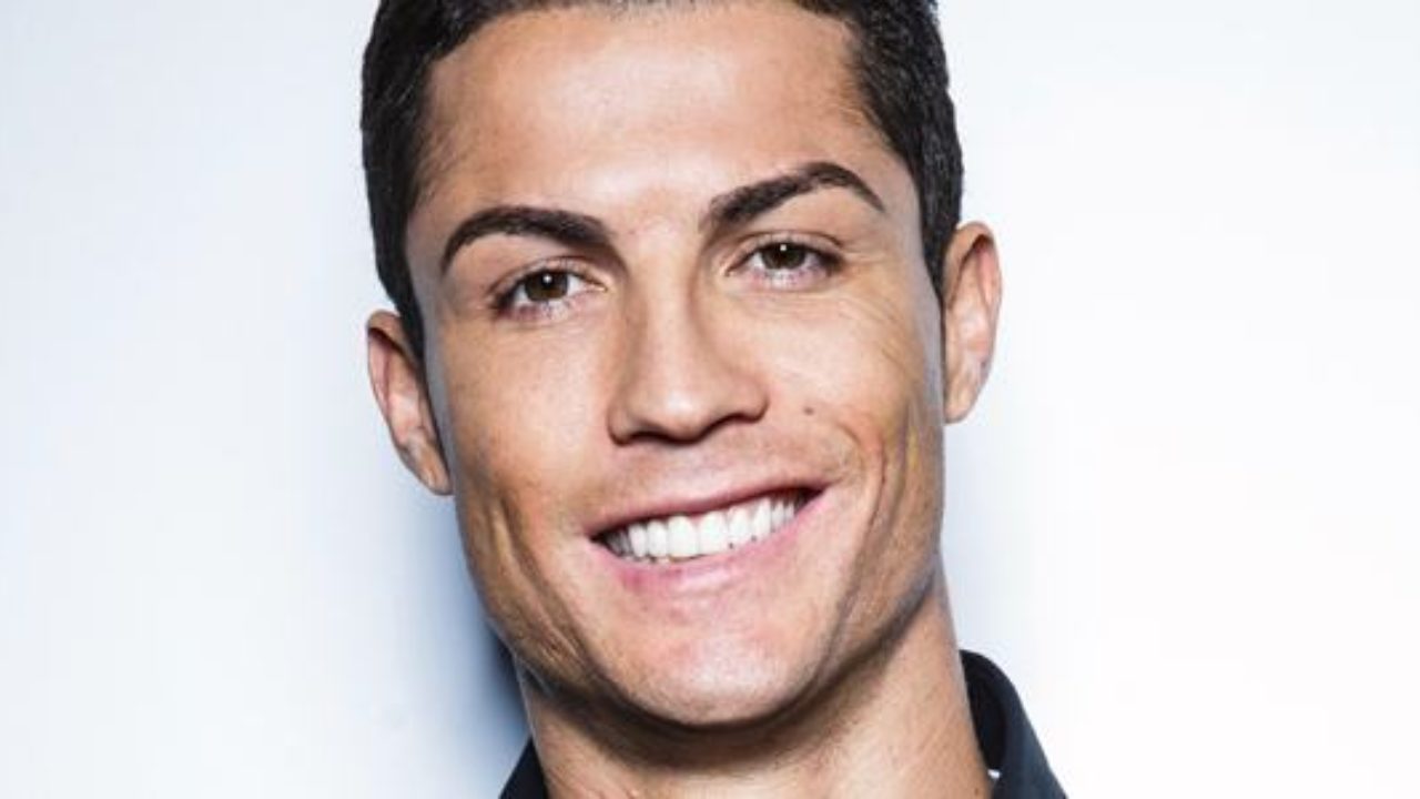 Are Cristiano Ronaldo S Perfect Looks Enhanced By Cosmetic Surgery